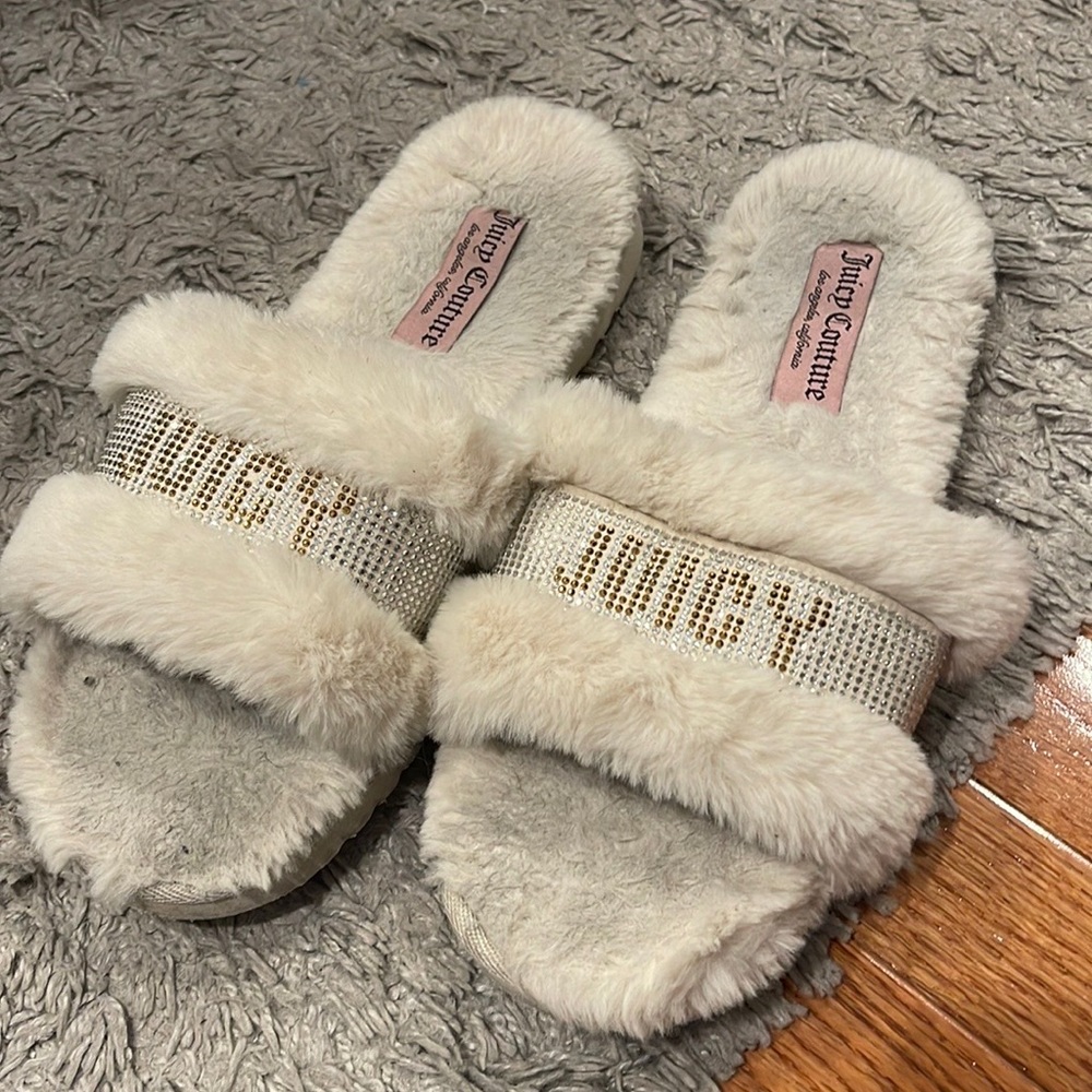 juicy couture slippers